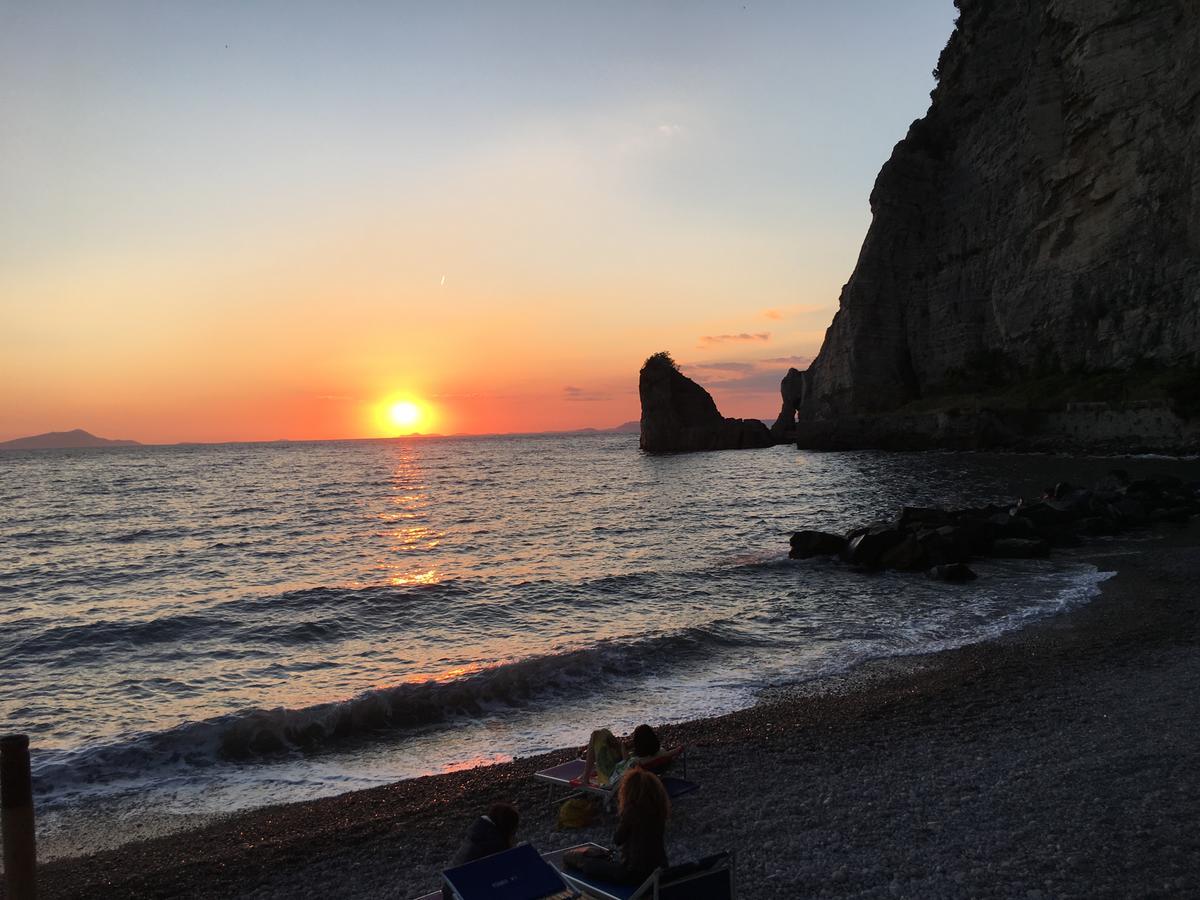 Casa Vacanze Villa San Francesco Sant'Angelo  المظهر الخارجي الصورة
